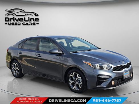 Used 2019 Kia Forte LXS FWD image 9