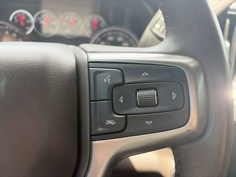 Used 2021 Chevrolet Silverado 1500 LT w/ Z71 Off-Road Package AWD/4WD image 24