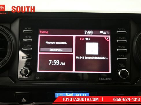 Used 2022 Toyota Tacoma SR AWD/4WD image 13