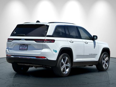 Used 2024 Jeep Grand Cherokee Limited 4xe AWD/4WD image 4