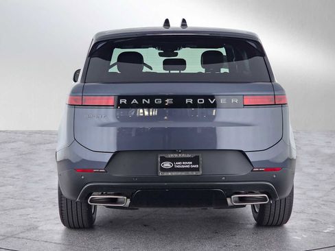 New 2026 Land Rover Range Rover Sport SE image 4
