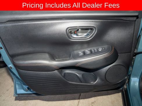 Used 2024 Honda HR-V Sport image 10