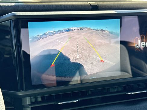 Used 2024 Jeep Wrangler Sport image 22