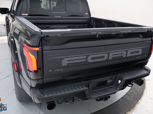 Used 2025 Ford F150 Raptor AWD/4WD image 27