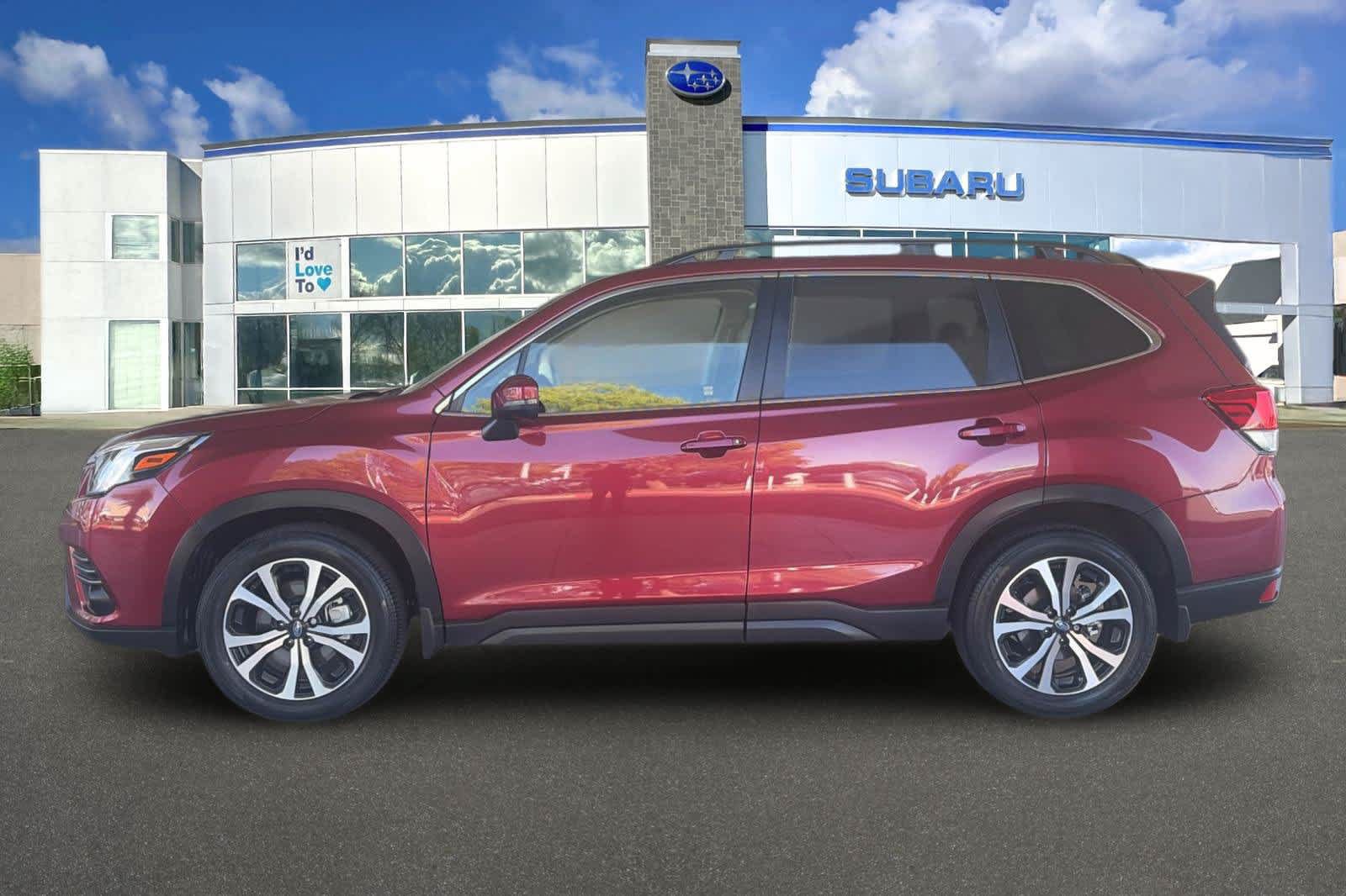 Used 2023 Subaru Forester Limited w/ Popular Package #2 AWD/4WD image 9