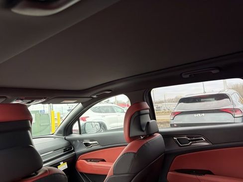 New 2025 Kia Sportage SX Prestige image 8