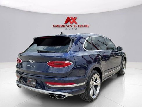Used 2023 Bentley Bentayga Extended Wheelbase image 5
