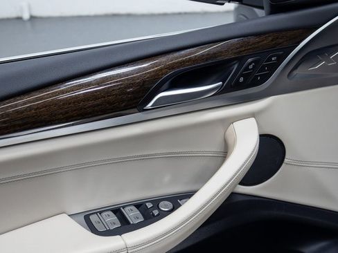 Used 2020 BMW X3 xDrive30i w/ Premium Package image 11