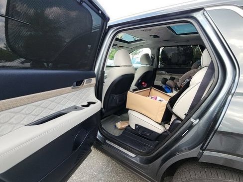 Used 2022 Hyundai Palisade Calligraphy AWD/4WD image 17