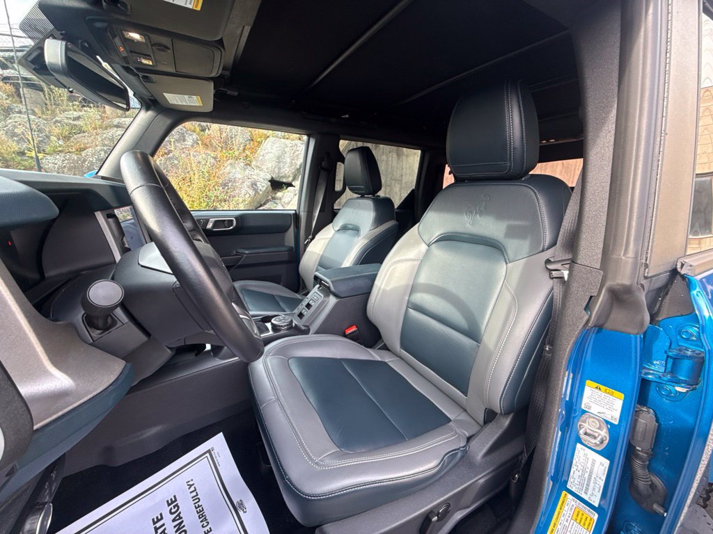 Used 2024 Ford Bronco Outer Banks AWD/4WD image 15