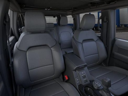 New 2026 Ford Bronco Big Bend w/ Black Diamond Package AWD/4WD image 10