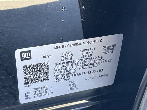 Used 2023 Buick Enclave Essence image 34