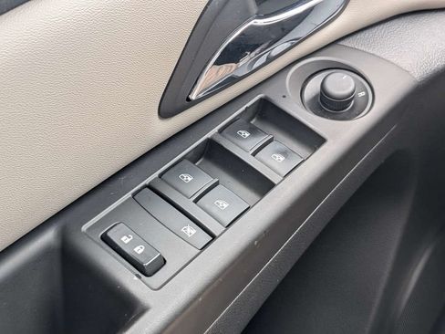 Used 2016 Chevrolet Cruze LS FWD image 24
