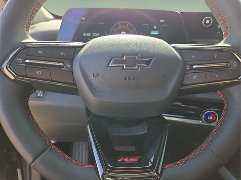 Used 2026 Chevrolet Equinox RS image 31