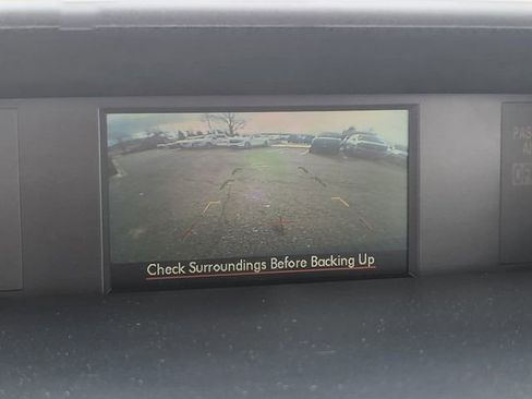 Used 2015 Subaru Forester 2.5i Premium w/ All-Weather Package image 23