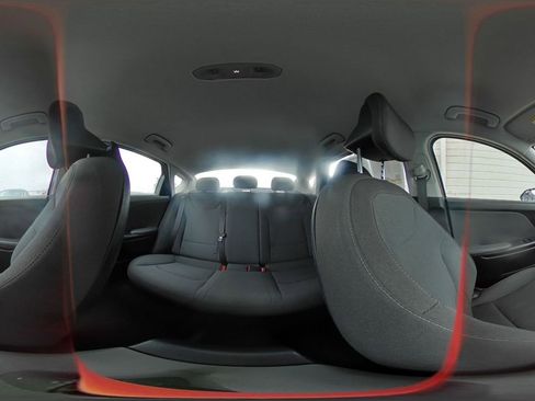 Used 2025 Kia K4 LXS image 41