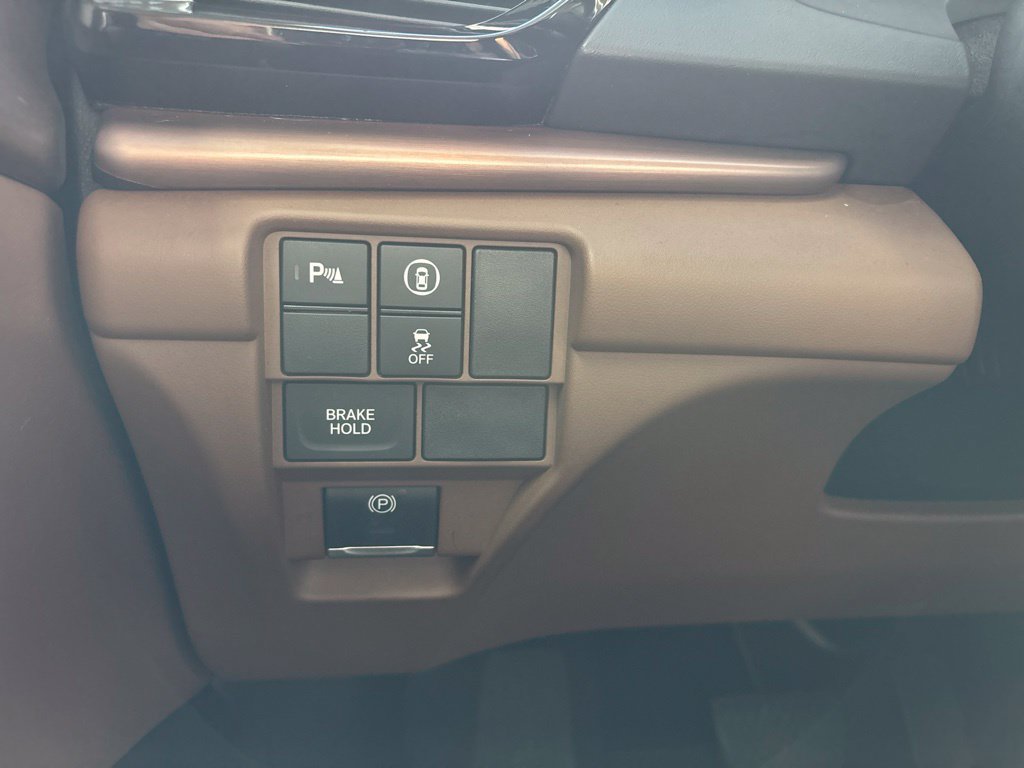 Used 2025 Acura RDX w/ Technology Package AWD/4WD image 38