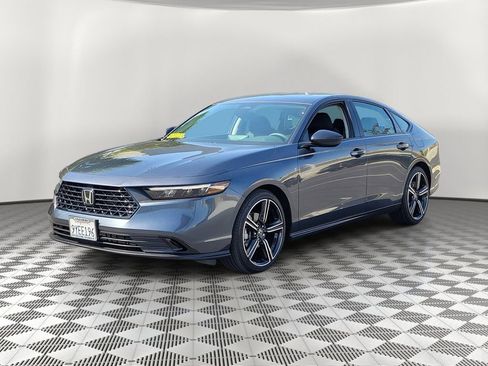 Certified 2026 Honda Accord SE image 3