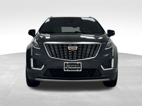 Used 2022 Cadillac XT5 Premium Luxury image 2