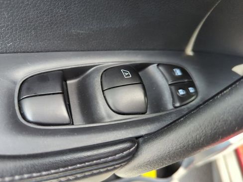 Certified 2020 Nissan Rogue SL w/ Premium Package FWD image 31