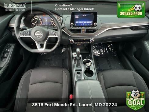 Used 2024 Nissan Altima 2.5 SV AWD/4WD image 16