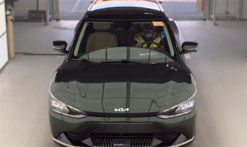 Used 2023 Kia EV6 GT-Line AWD/4WD image 2