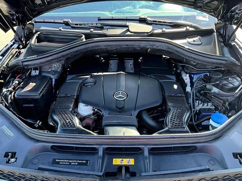 Used 2018 Mercedes-Benz GLS 450 4MATIC image 30