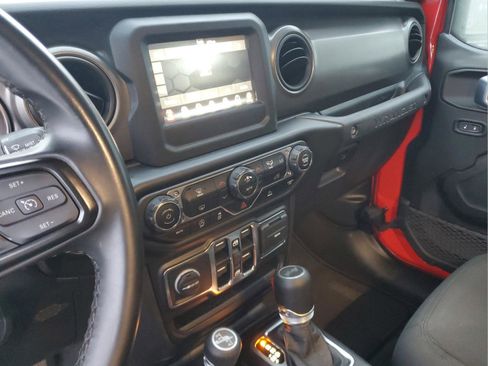 Certified 2022 Jeep Wrangler Unlimited Sport image 24