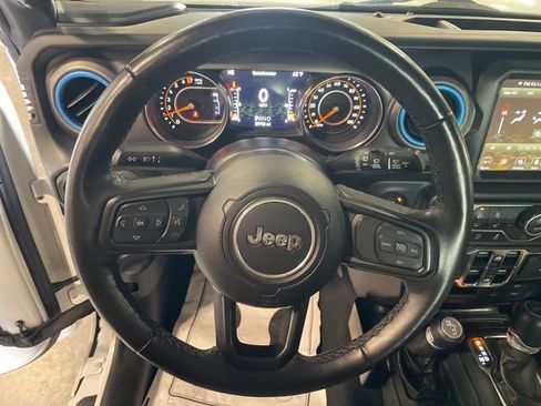 Used 2022 Jeep Wrangler Unlimited Sport AWD/4WD image 16