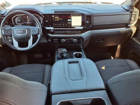Used 2022 GMC Sierra 1500 Elevation w/ X31 Off-Road Package image 18