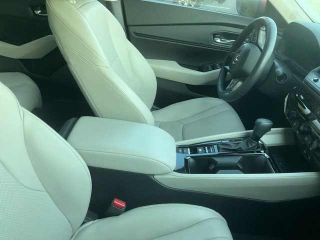 Used 2026 Honda Accord EX-L image 6