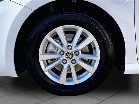 Used 2025 Toyota Camry LE FWD image 11