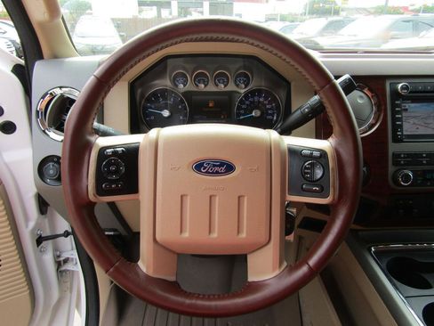 Used 2011 Ford F250 King Ranch w/ FX4 Off Road Pkg AWD/4WD image 14