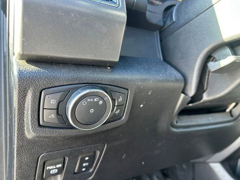 Used 2018 Ford F150 XLT w/ Equipment Group 302A Luxury image 15