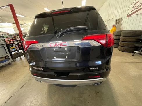 Used 2017 GMC Acadia Denali w/ Technology Package AWD/4WD image 7