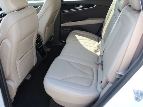 Certified 2023 Lincoln Nautilus Reserve AWD/4WD image 15