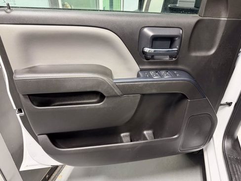 Used 2015 Chevrolet Silverado 2500 W/T AWD/4WD image 11