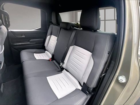 Used 2025 Toyota Tacoma TRD Sport RWD image 22