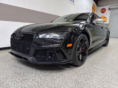 Used 2016 Audi RS 7 Prestige w/ Driver Assistance Package image 3
