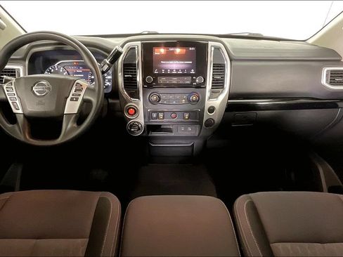 Used 2021 Nissan Titan SV AWD/4WD image 17