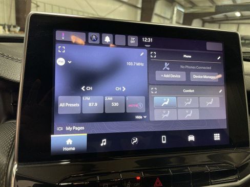 Used 2022 Jeep Compass Latitude FWD image 18