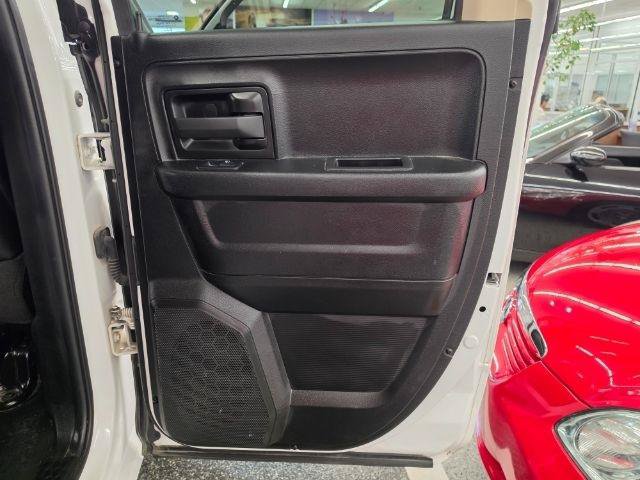 Used 2023 RAM 1500 Tradesman AWD/4WD image 25
