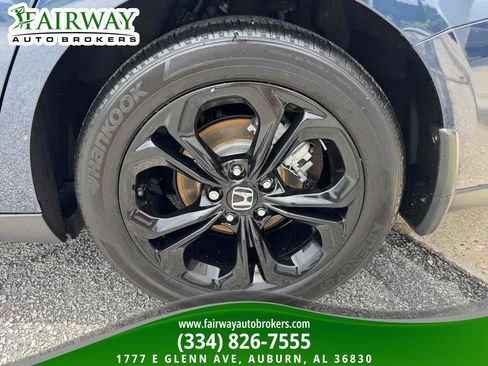 Used 2025 Honda Accord SE image 32