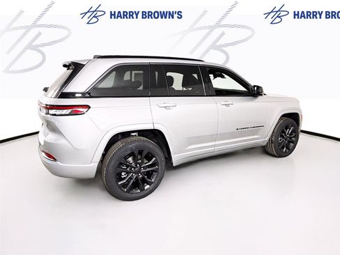 New 2026 Jeep Grand Cherokee Limited AWD/4WD image 34