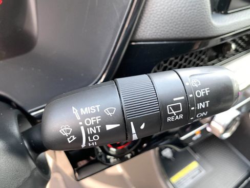 Used 2023 Honda CR-V EX-L image 19