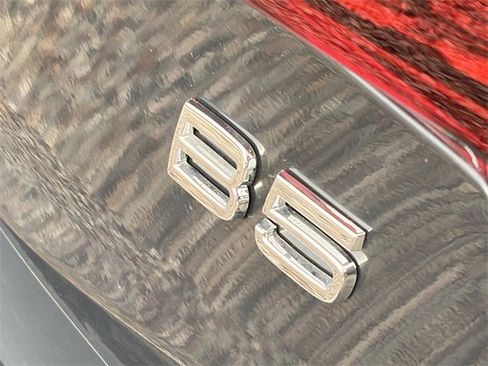 Used 2023 Volvo S60 B5 Ultimate image 8