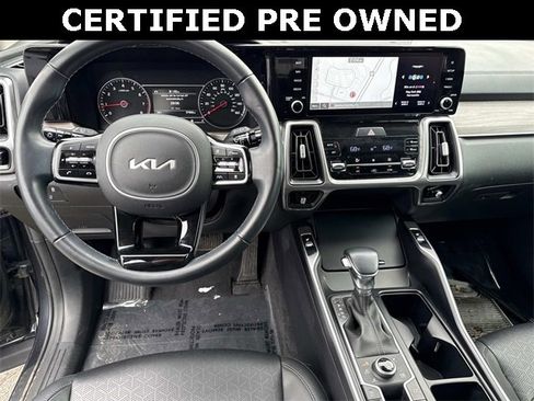 Used 2022 Kia Sorento X-Line EX image 18
