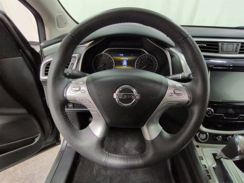 Used 2017 Nissan Murano Platinum image 26