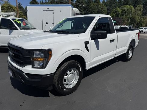 Used 2023 Ford F150 XL w/ Trailer Tow Package AWD/4WD image 3