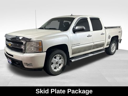 Used 2011 Chevrolet Silverado 1500 LTZ w/ LTZ White Diamond Edition image 6